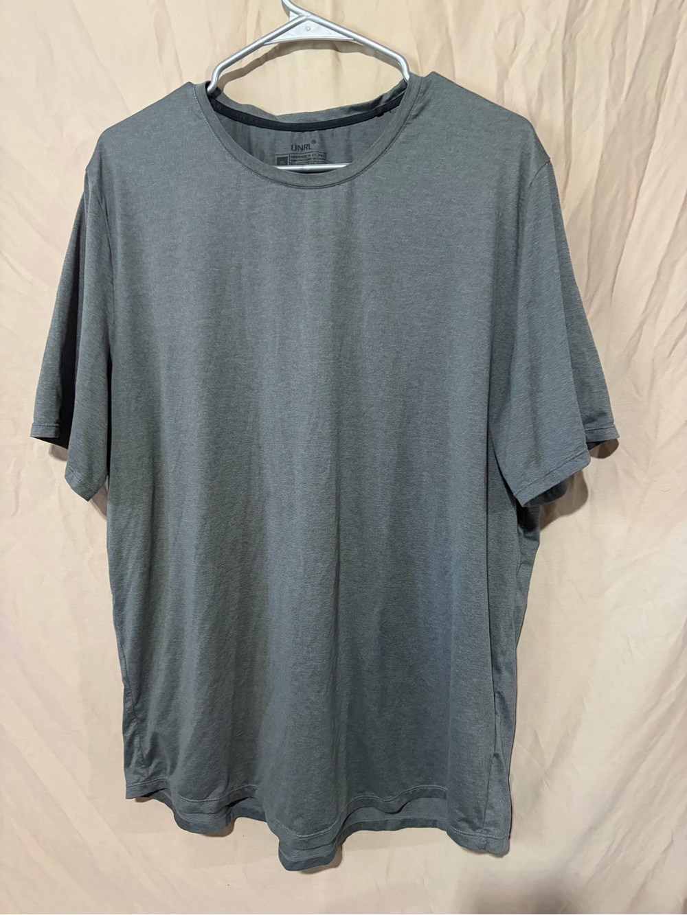 UNRL T-shirt